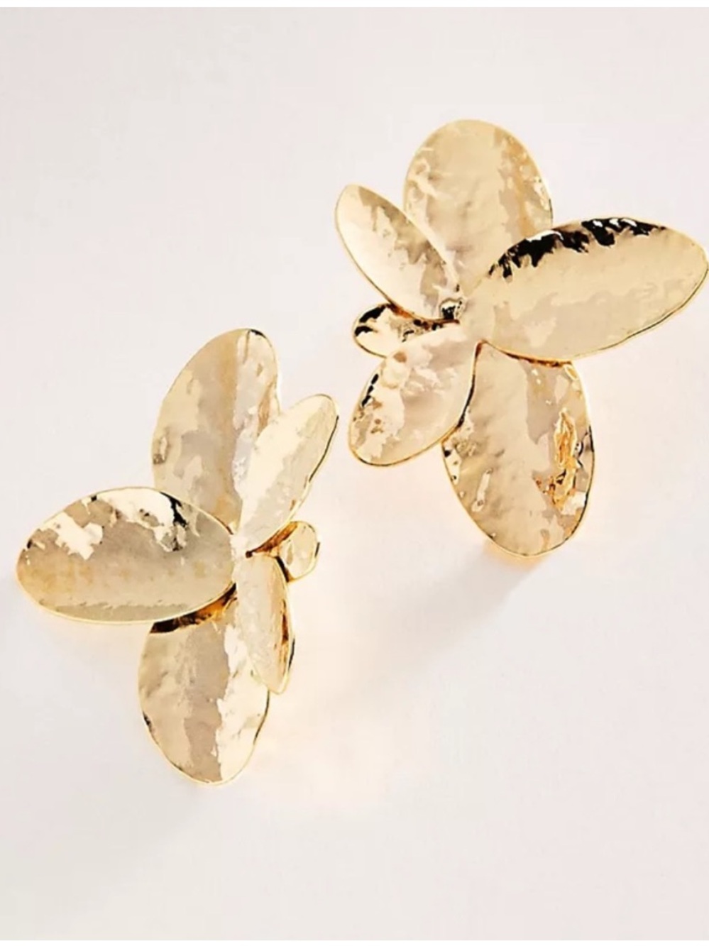 New! Gold Large Floral Post Statement Earrings (3044) NWOT